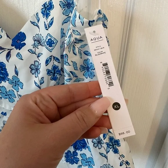 Bloomingdale’s Aqua Crop Cami NWT sz. XL - Picture 3 of 5